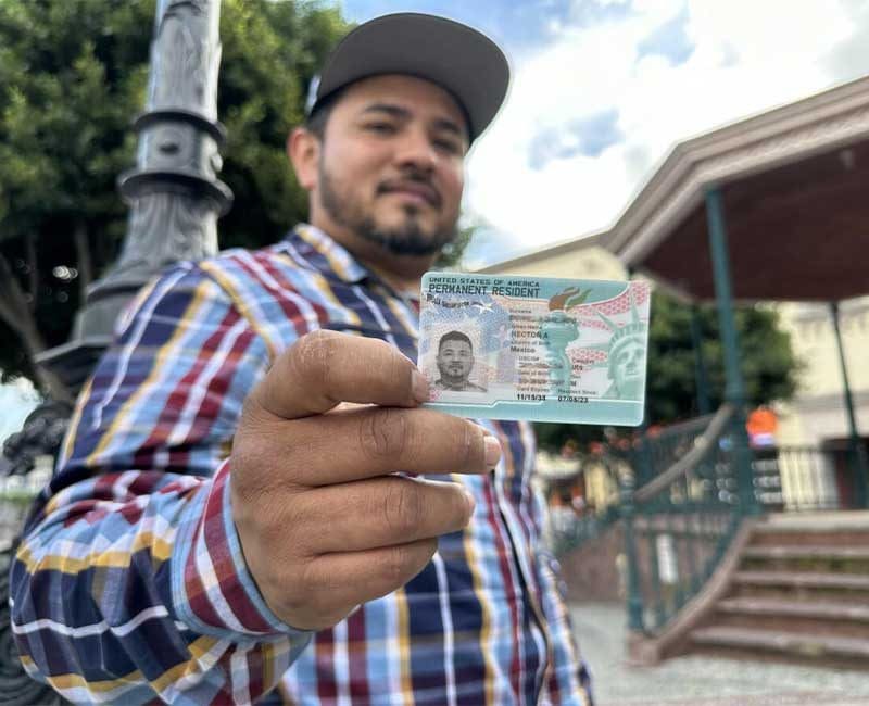 juntos-somos-mas-fuertes-green-card